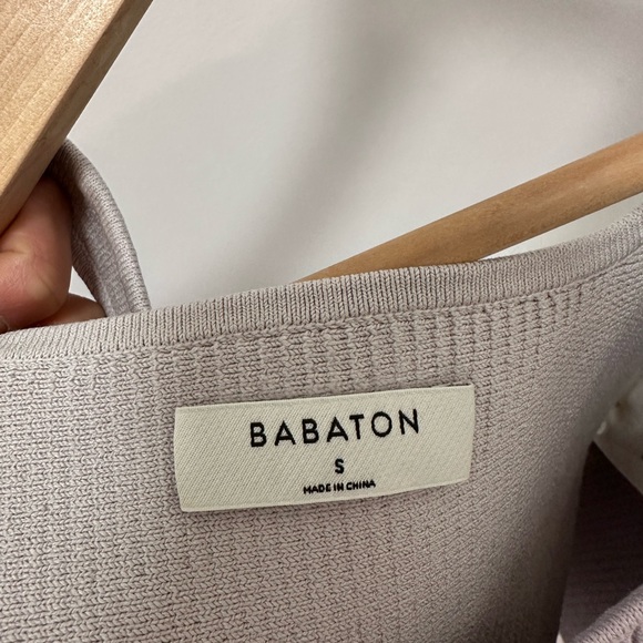 Babaton Light Gray Ribbed Crop Top - Picture 2 of 2